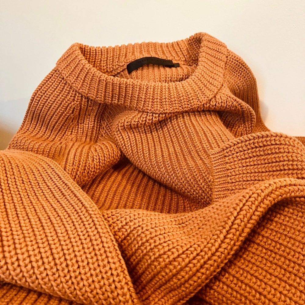 Jenni Kayne Textured Tan Crew Neck Sweater - Picture 5 of 13